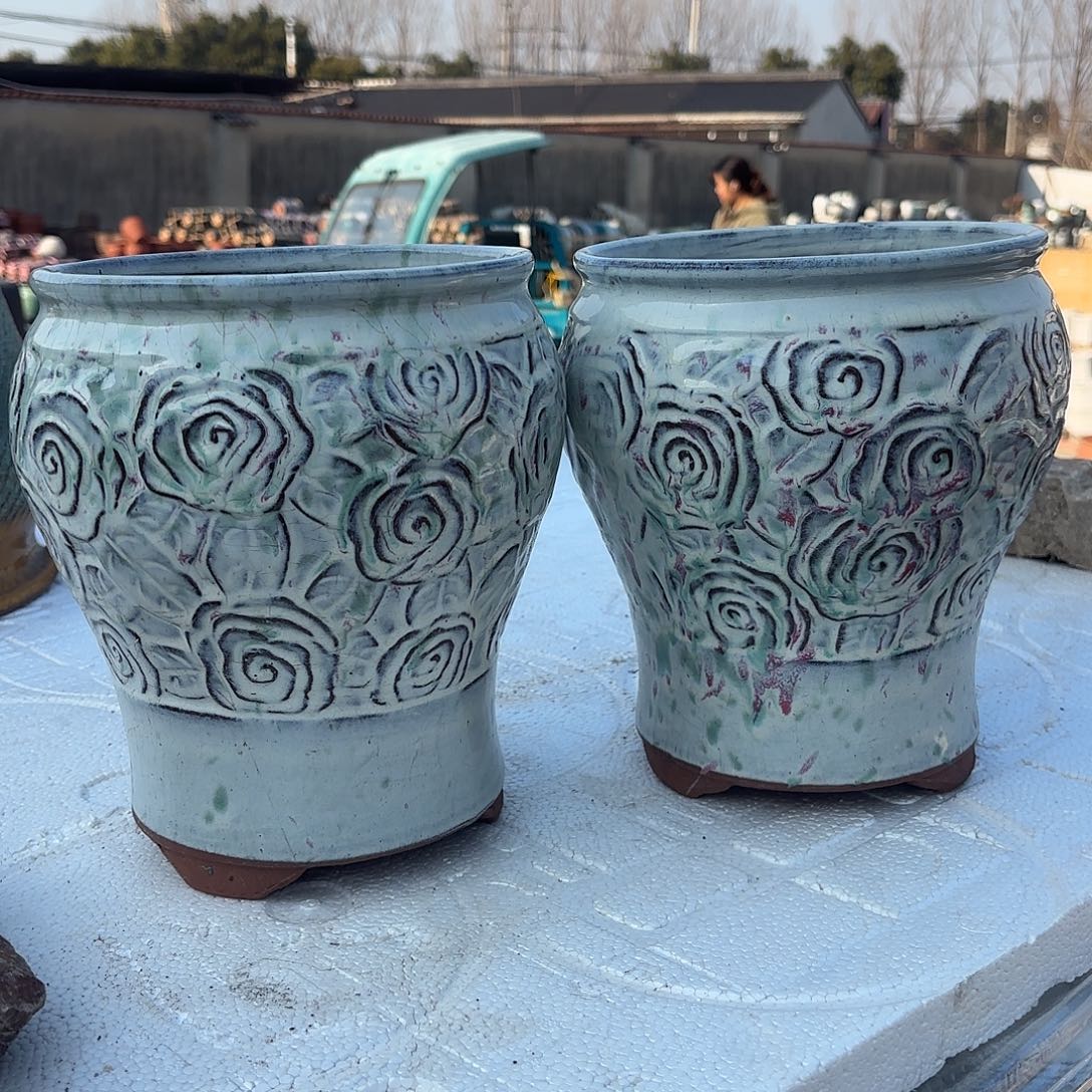 花盆紫砂口口18高23两个玫瑰脚