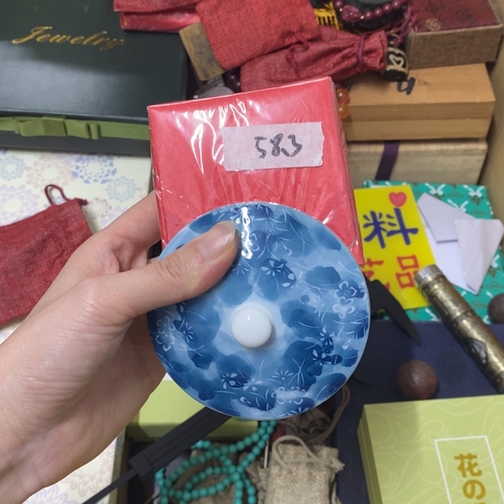 摆件中古工艺品一件