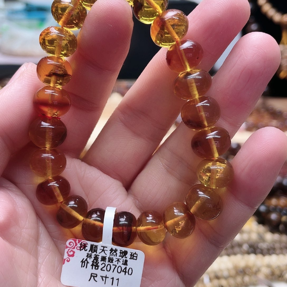 琥珀裸石未镶嵌十一11067