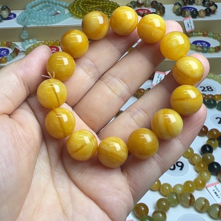 蛇纹石玉未镶嵌ーー