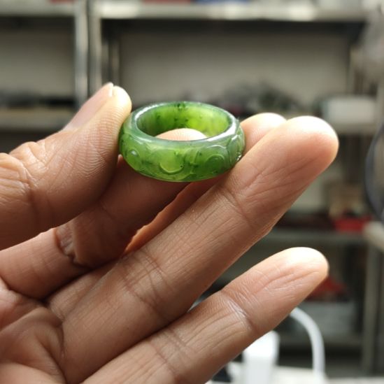 崔***妮和田玉未镶嵌戒指