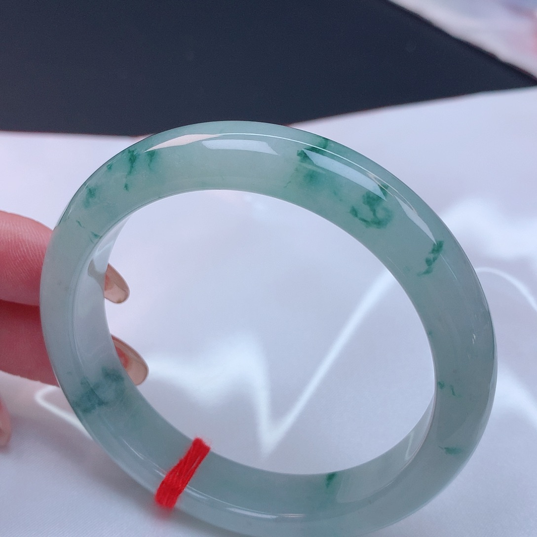 【闪购商品】未镶嵌手镯翡翠58