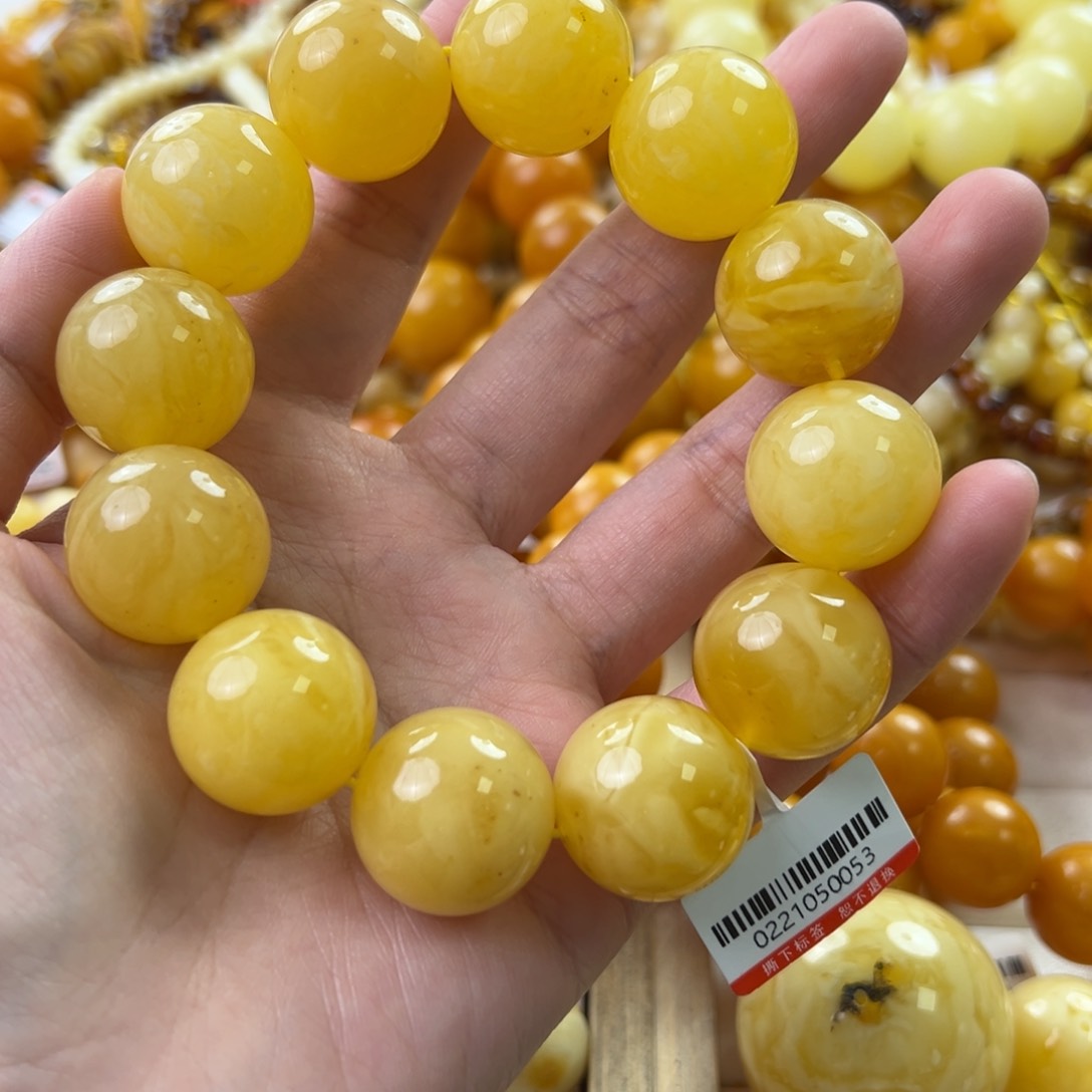 琥珀珠宝奇石未镶嵌