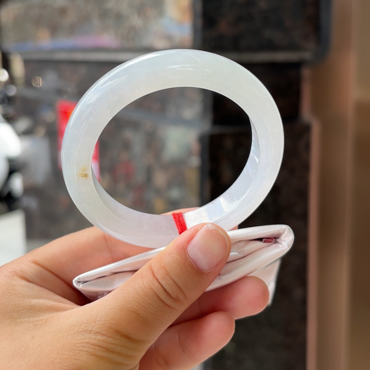 LH（上新）五十四点六圈翡翠a货手镯