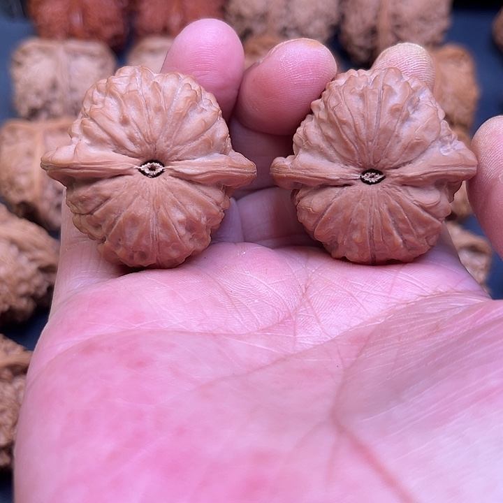 文玩核桃吊坠鑫我想要