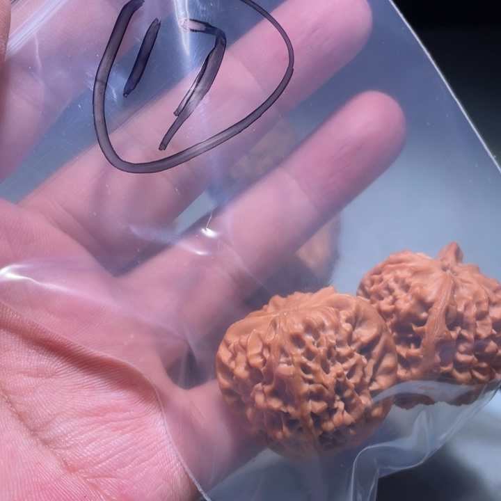 文玩核桃吊坠17呃呃呃