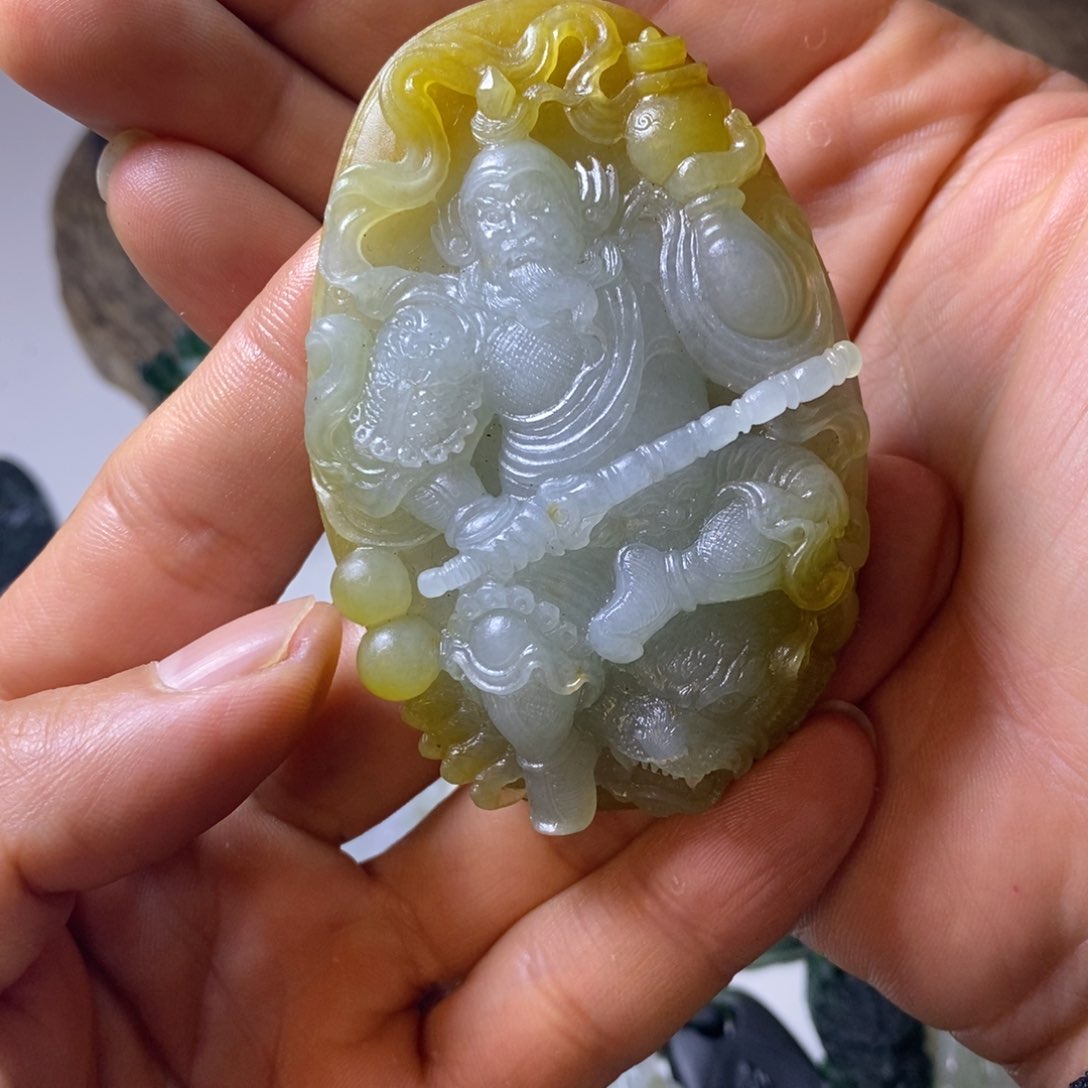 定制翡翠未镶嵌翡翠