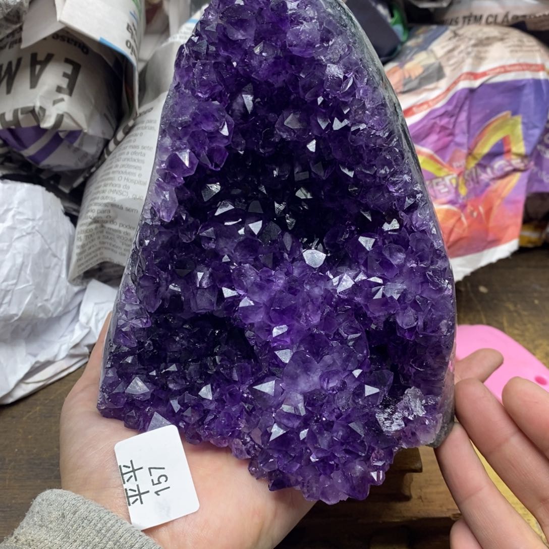 紫晶乌拉圭未镶嵌