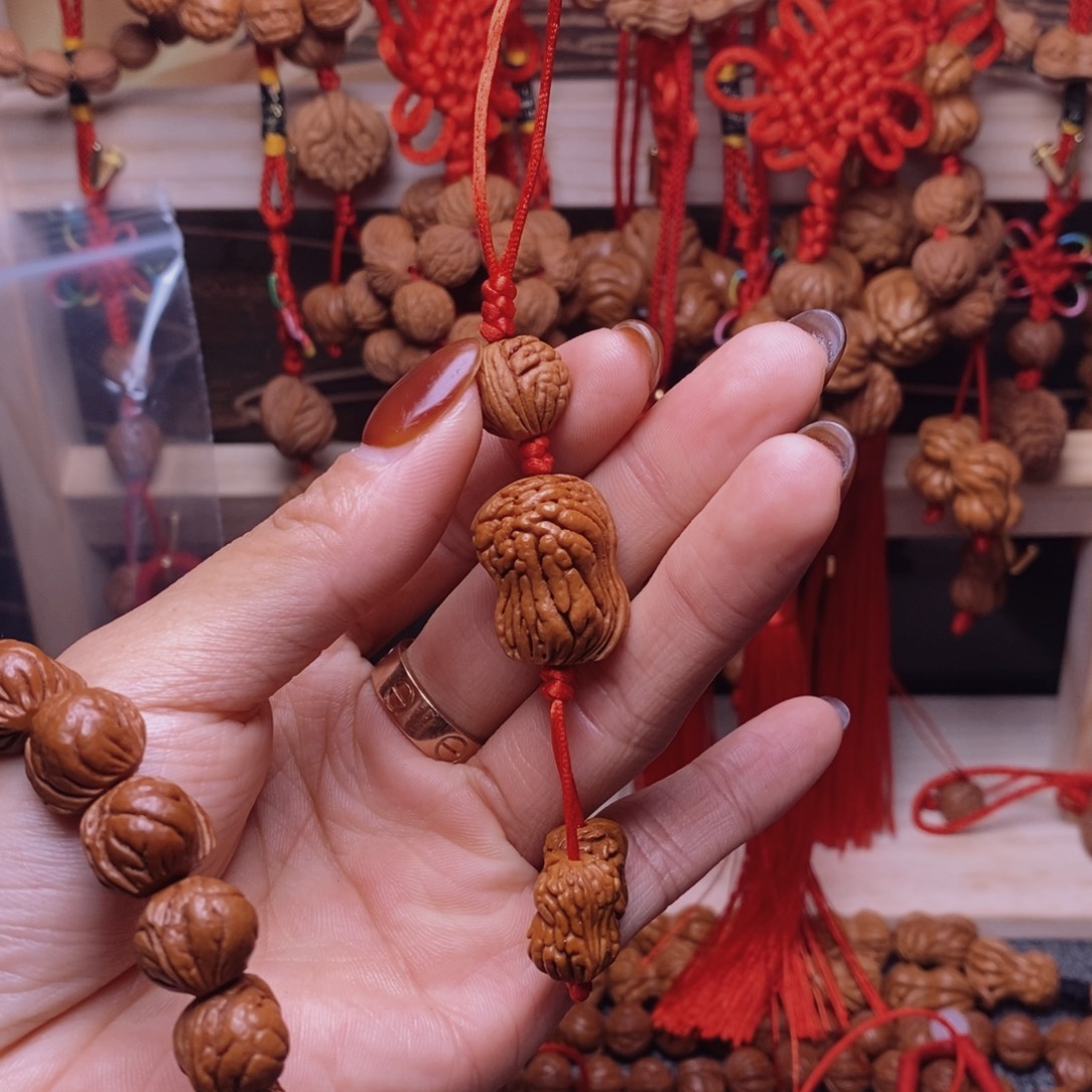 吊坠桃核龙纹桃枭