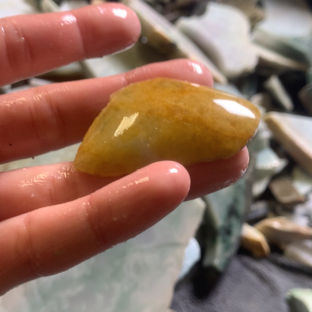 翡翠颈饰未镶嵌缅甸翡翠
