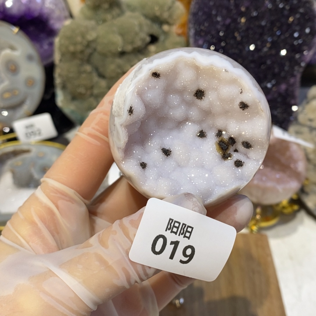 大型摆件（非配饰）未镶嵌水晶