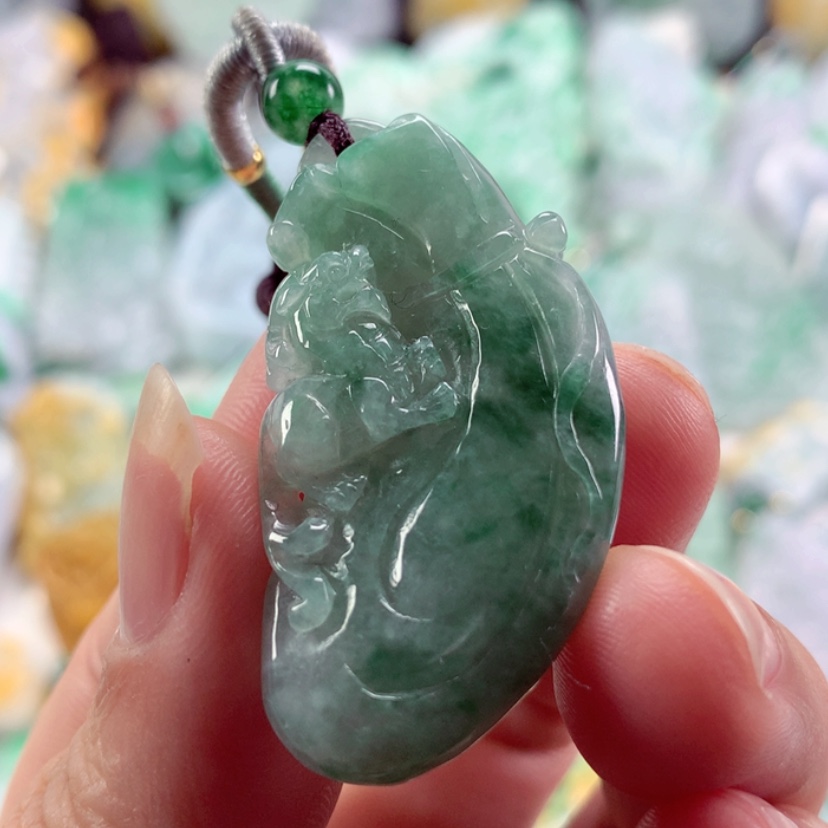 【闪购商品】翡翠吊坠(不含链)未镶嵌