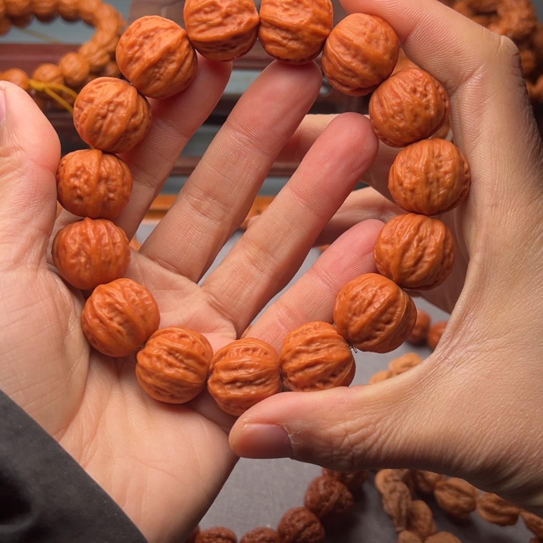 文玩核桃手串21矮壮西瓜纹