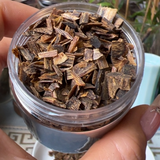 沉香沉香碎屑奇楠白露老料小米粒30克