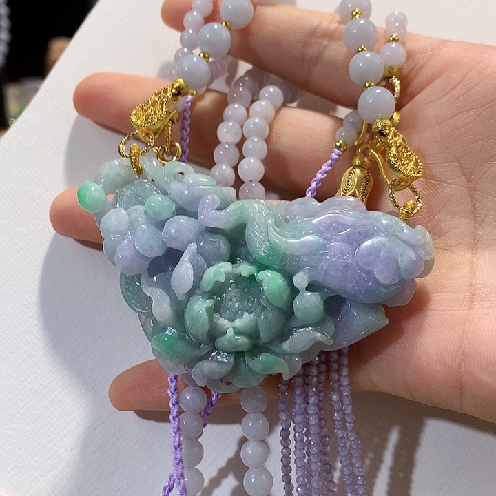 翡翠未镶嵌颈饰翡翠吊坠