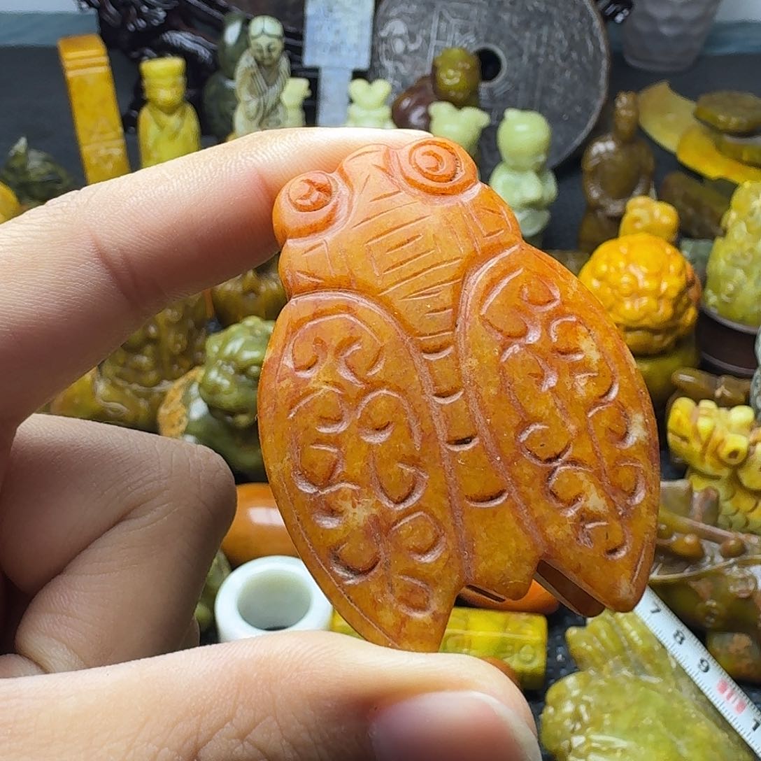 白玉菩提吊坠。。。