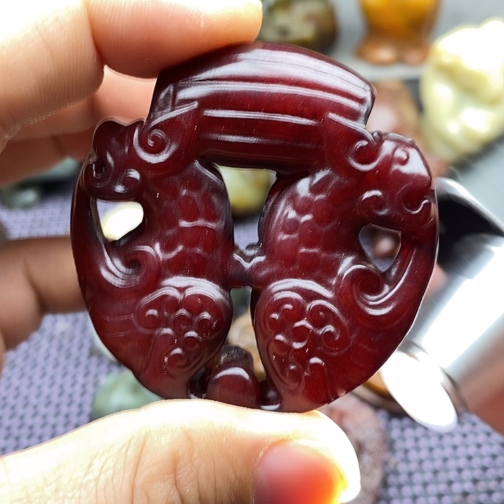 未镶嵌蛇纹石玉颈饰