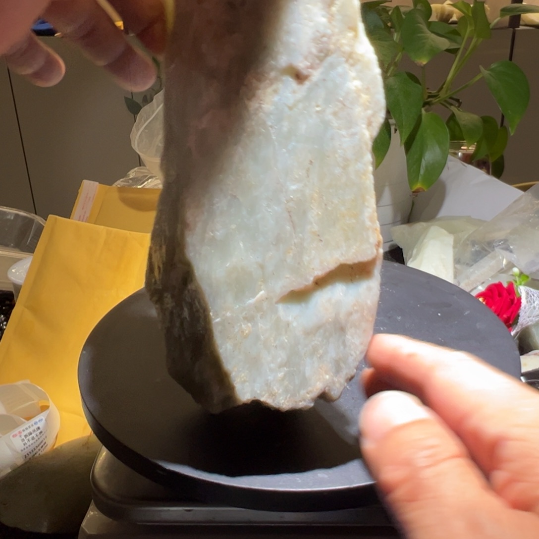 和田玉（青白玉）未镶嵌摆件