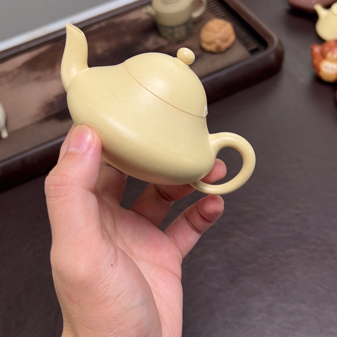 茶壶紫砂宜兴紫砂壶的制作微瑕