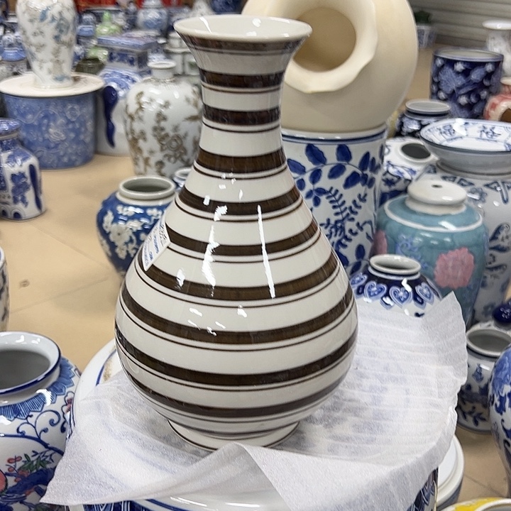 瓷片微瑕陶瓷。。。。。。。。。。？。。。