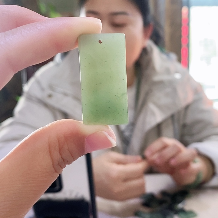 密玉（石英质玉）手链未镶嵌