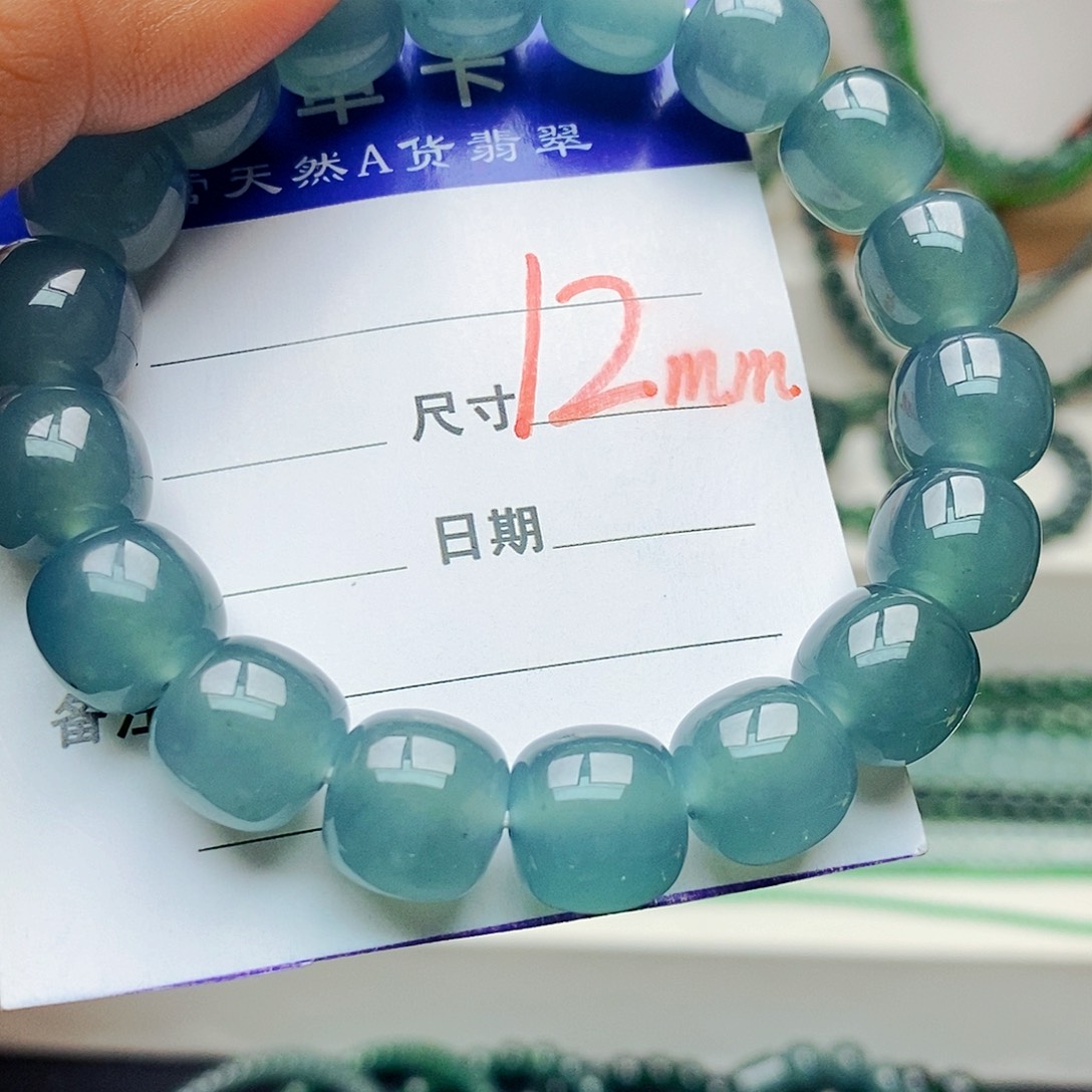 翡翠未镶嵌手链翡翠