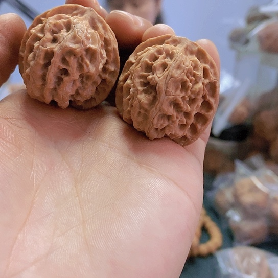 【闪购商品】把件文玩核桃34.5苹果