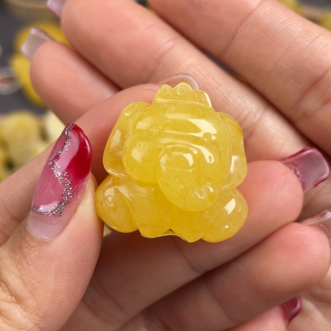 琥珀裸石未镶嵌蜜蜡