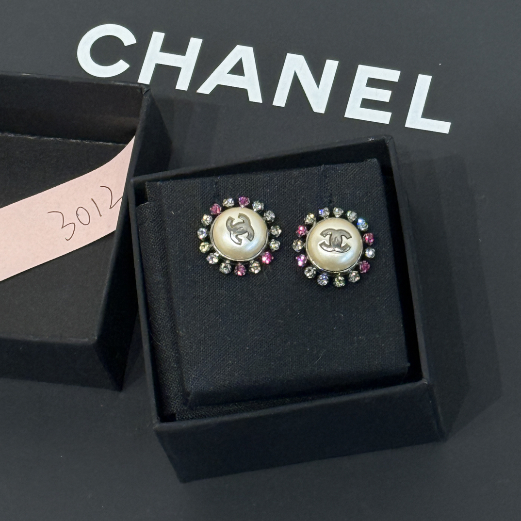 95新 Chanel/香奈儿 夏七中古/圆形彩钻琉璃耳钉/3012