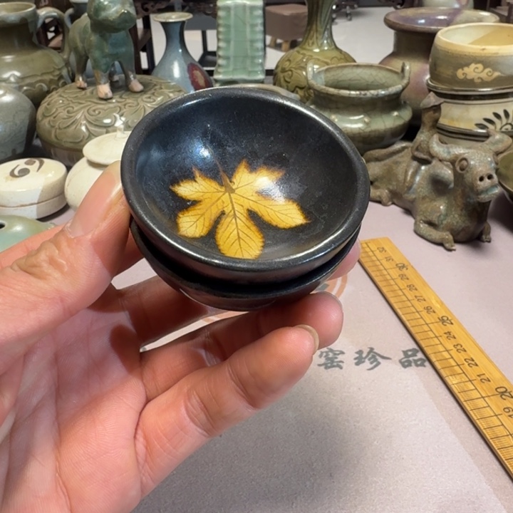 摆件时观老窑，亏本冲量