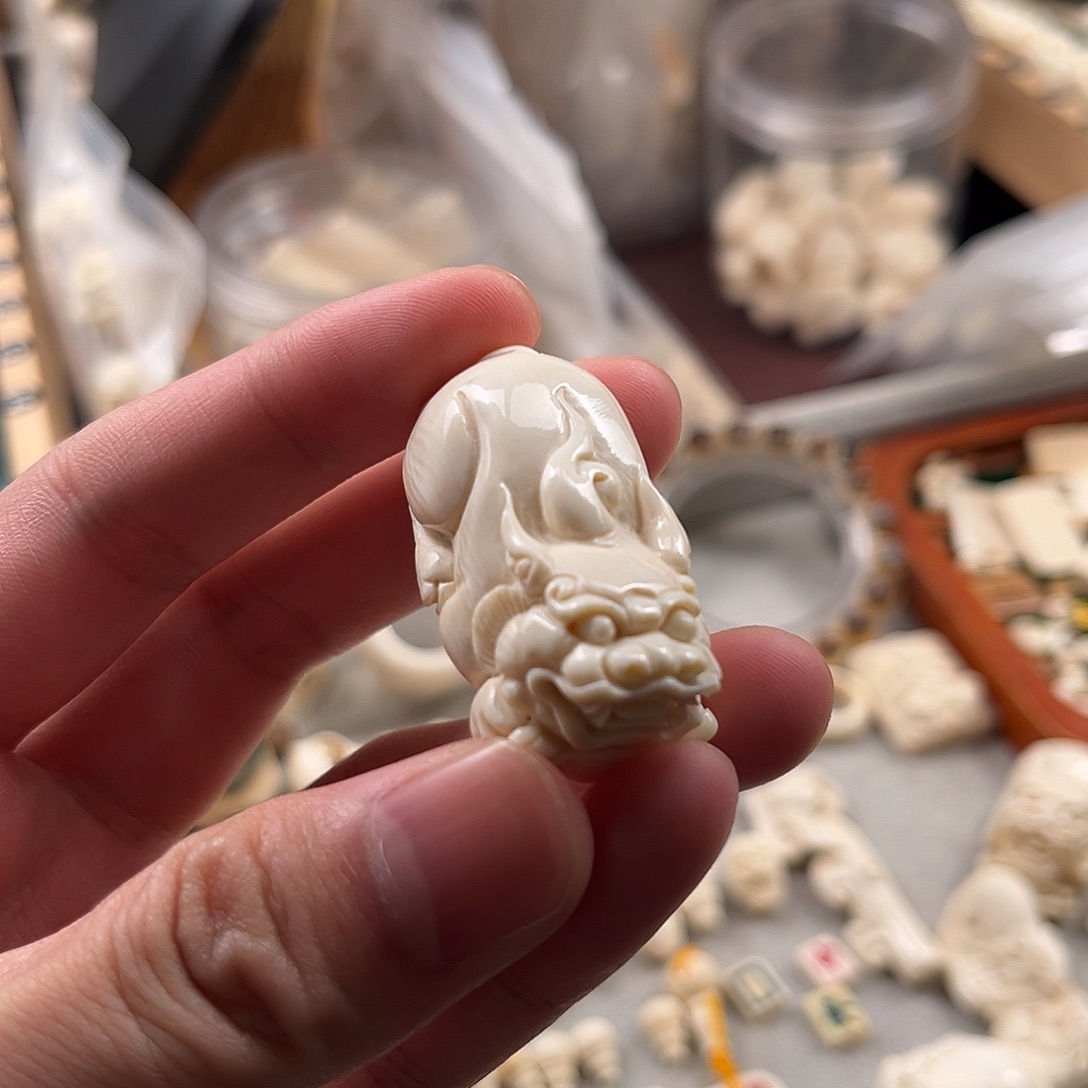 猛犸象牙吊坠貔貅手把件