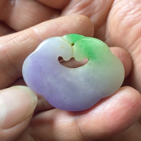 白玉菩提吊坠创意