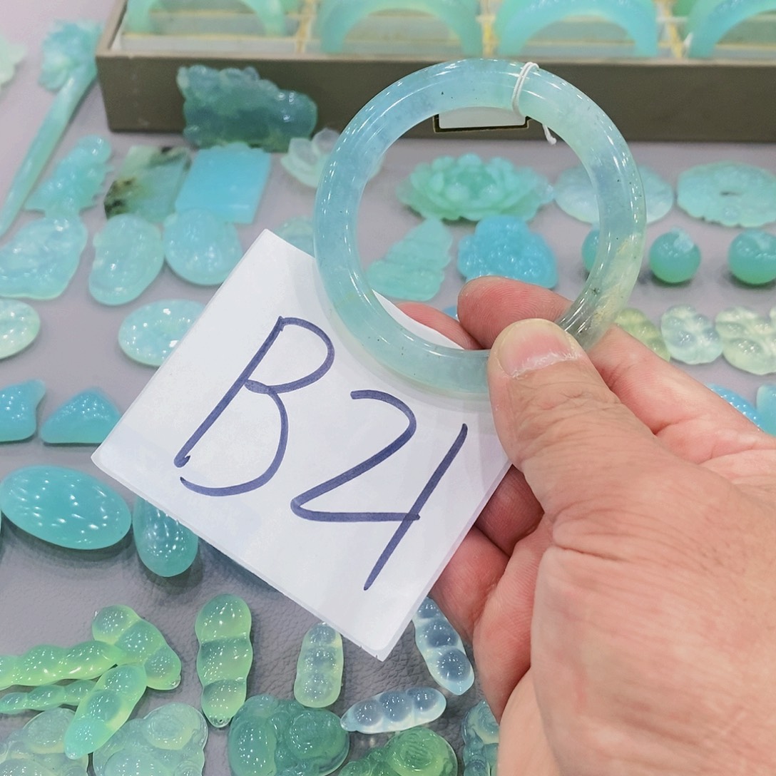 蛇纹石玉珠宝奇石未镶嵌?