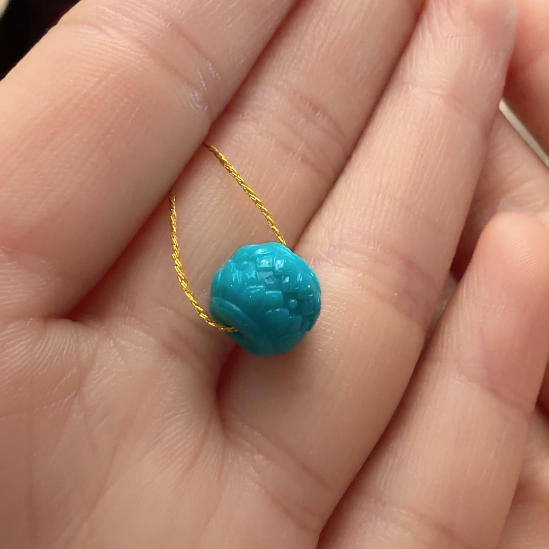 绿松石未镶嵌颈饰