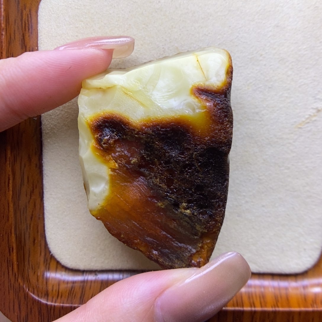 未镶嵌定制蜜蜡陈