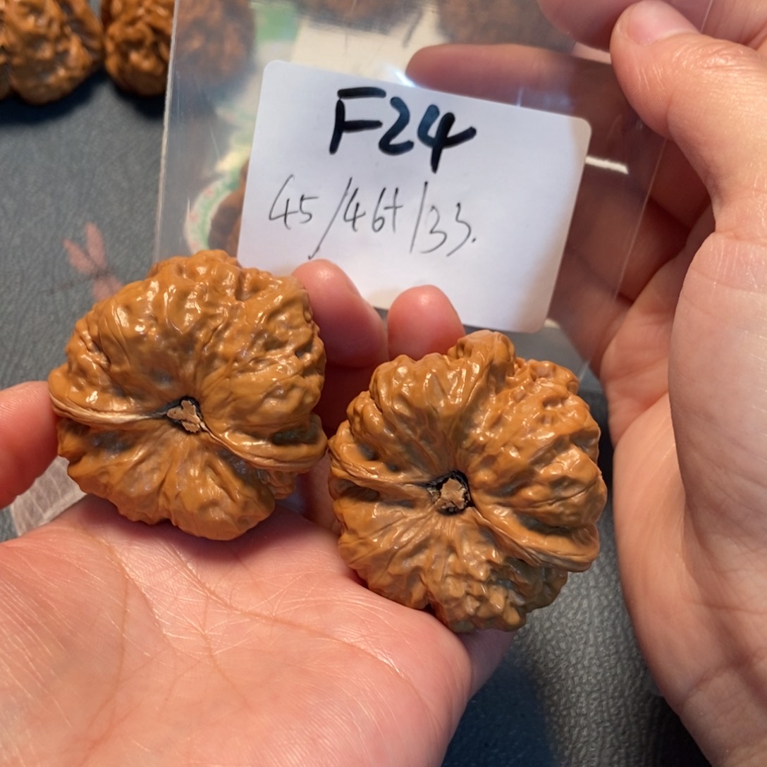 文玩核桃吊坠2****1蛤蟆