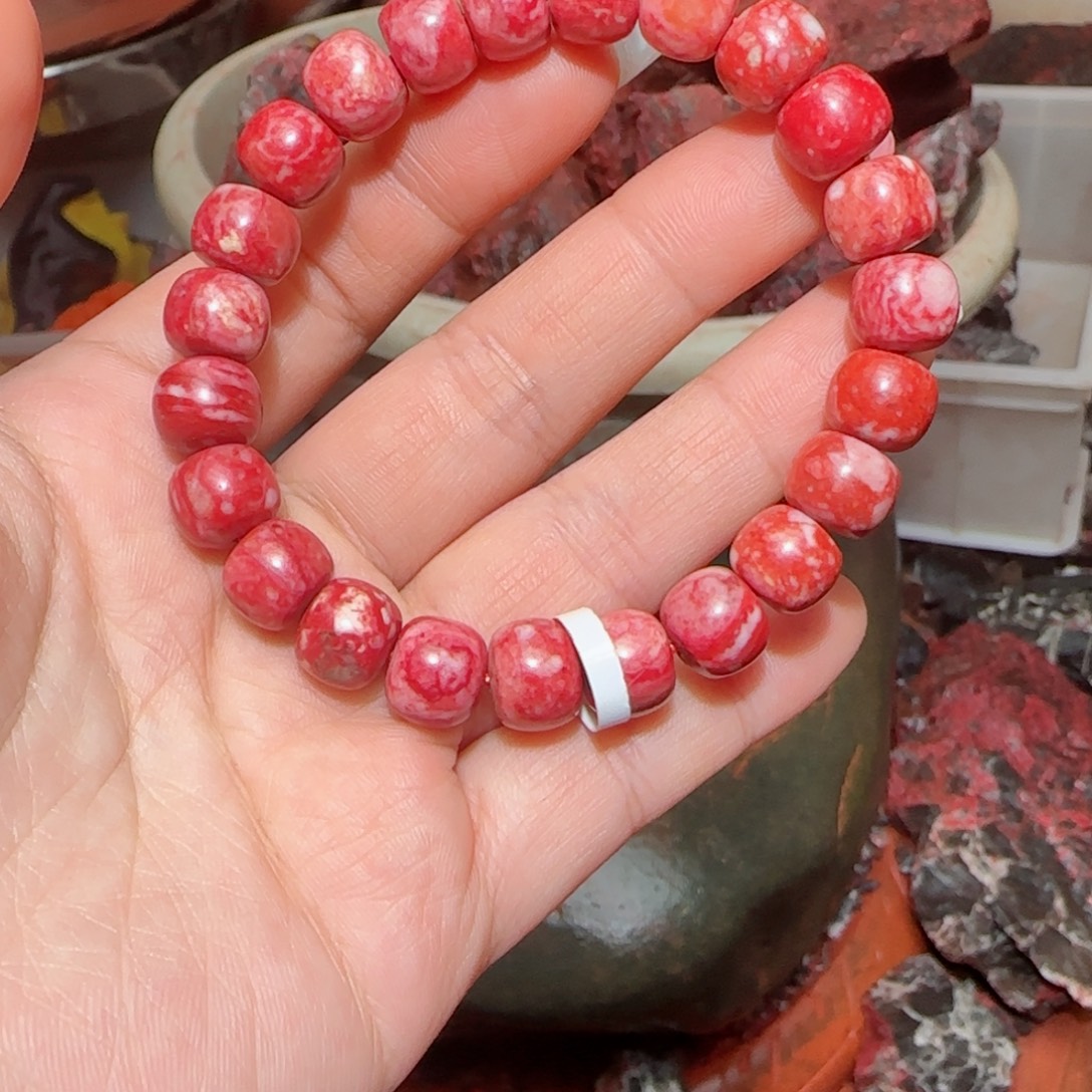 天然辰砂原石手串18