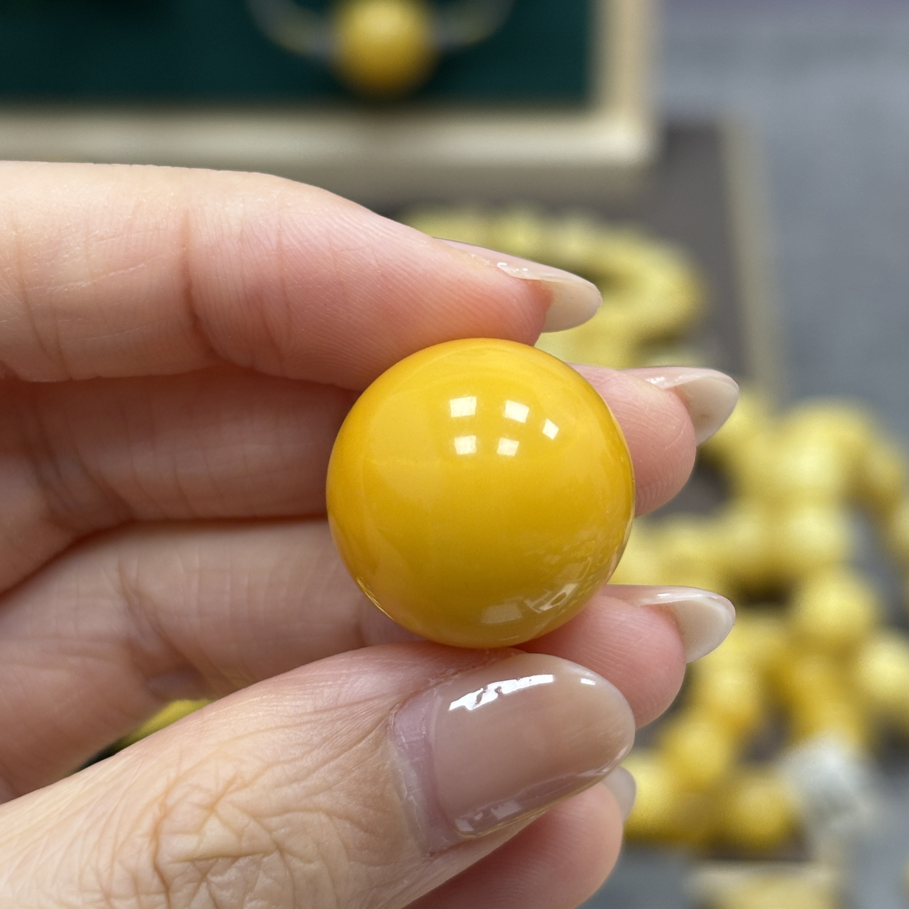 19.3mm 小妖珠宝天然原矿琥珀蜜蜡