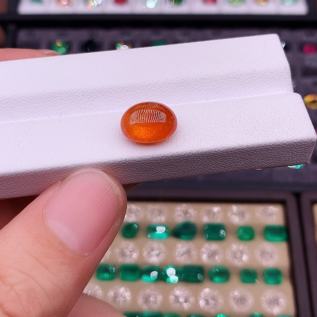 石榴石（芬达石）珠宝半成品未镶嵌