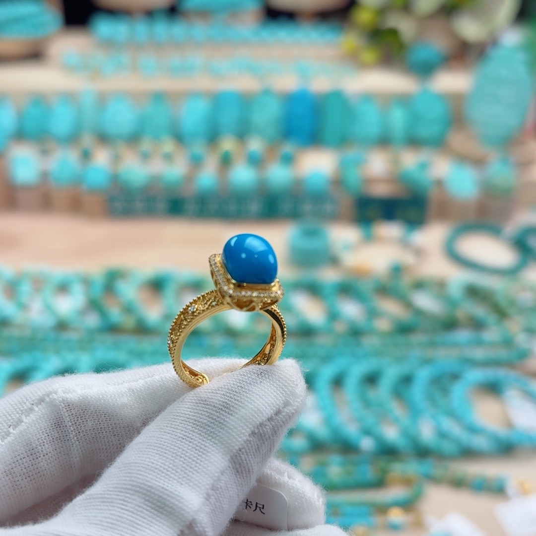 绿松石18K金镶嵌珠宝奇石