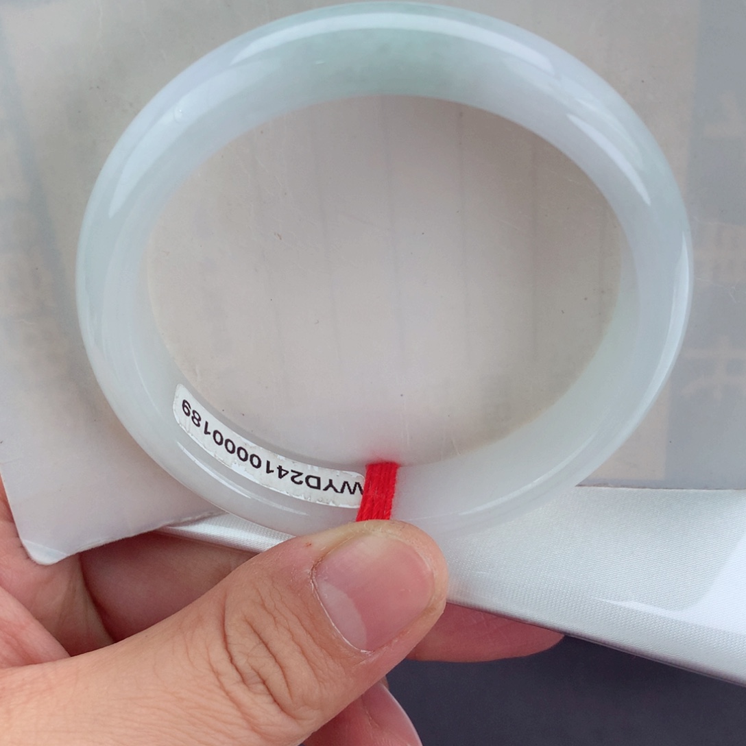 翡翠未镶嵌手镯纯天然缅甸