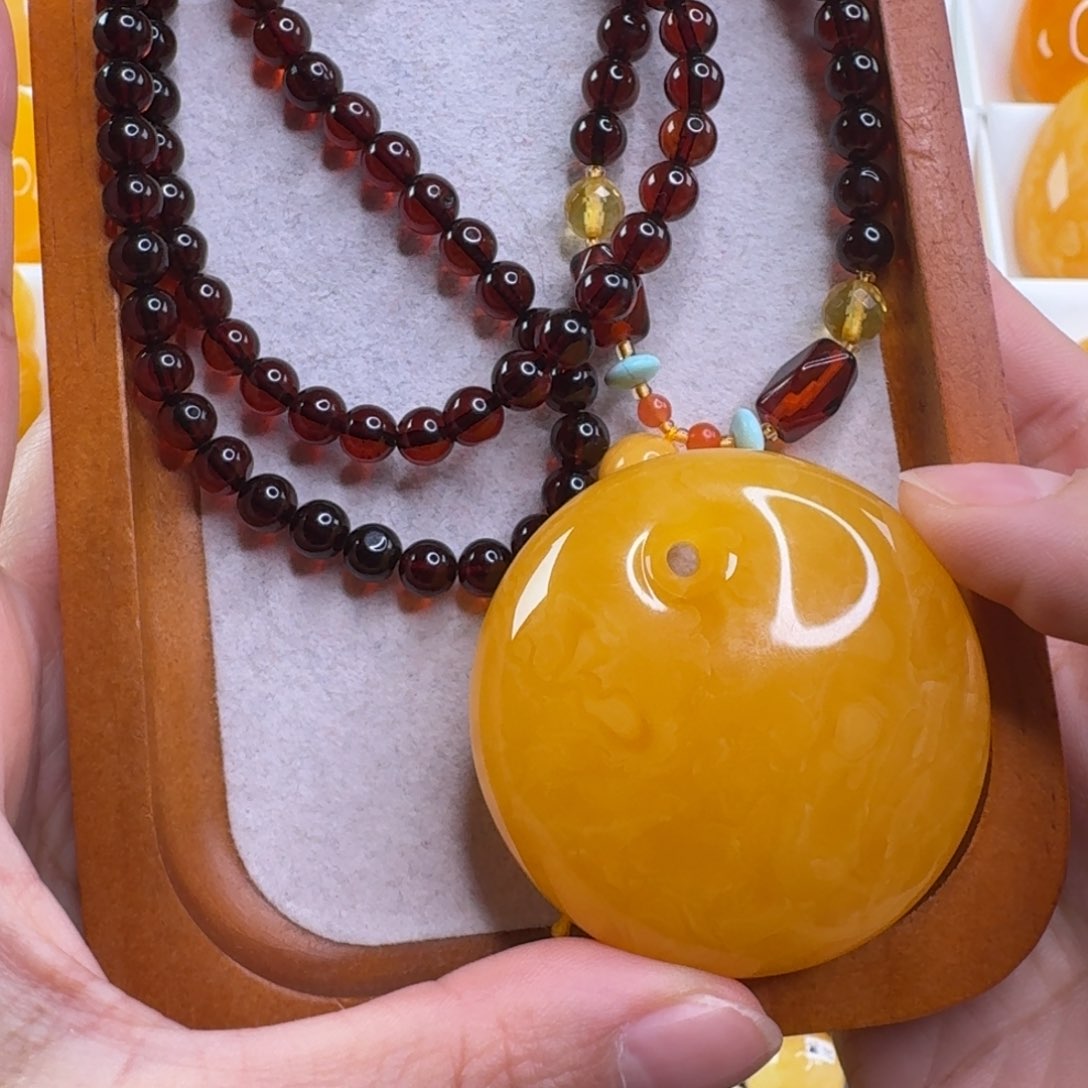 蜜蜡毛衣链未镶嵌