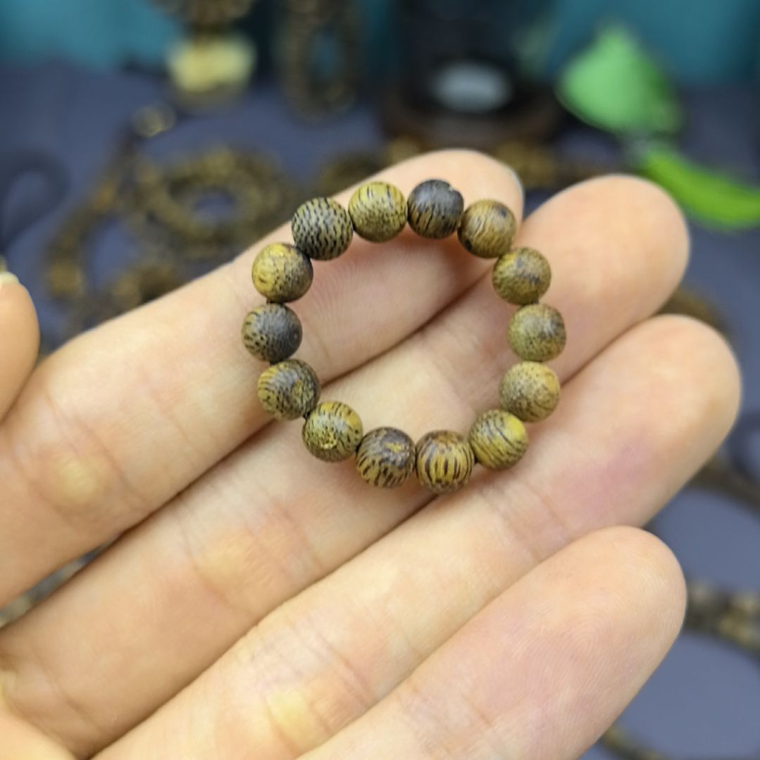 沉香沉香碎屑戒指