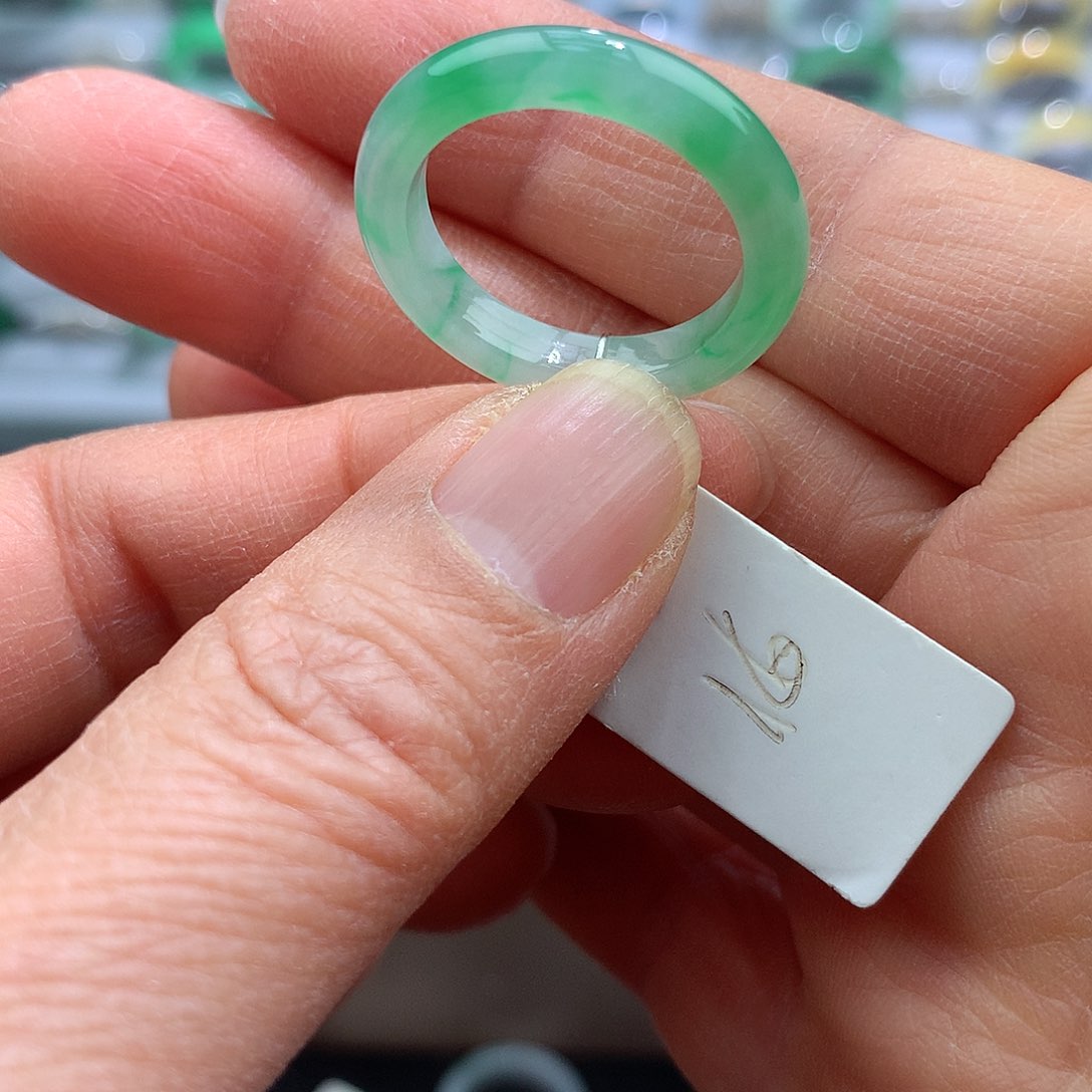 翡翠戒指未镶嵌16号