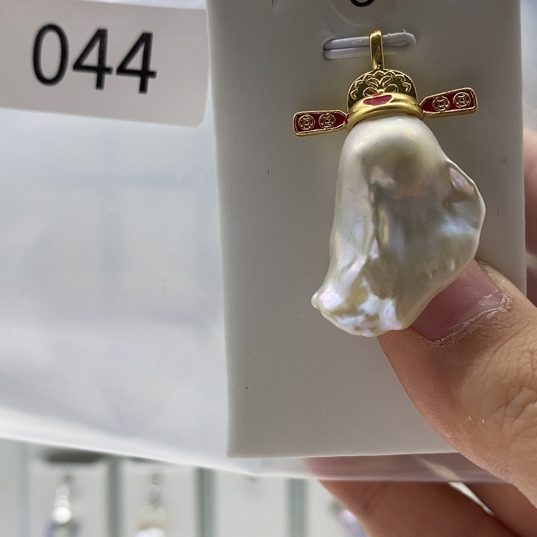 淡水珍珠合金颈饰