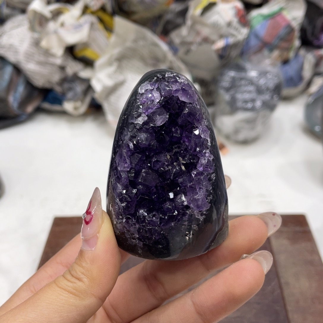 紫晶大型摆件（非配饰）未镶嵌