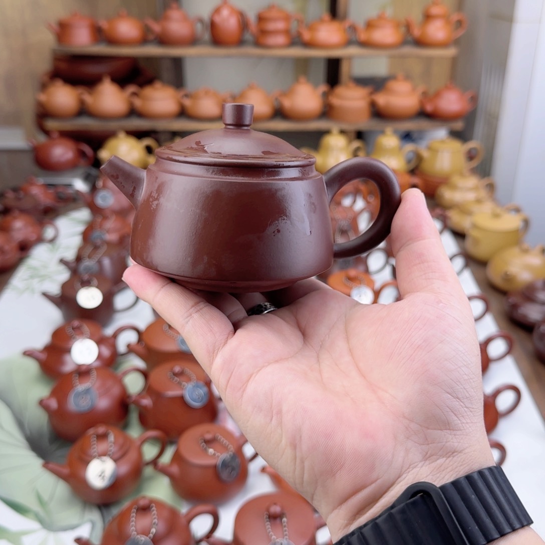 茶壶紫砂?***?紫泥内嵌金钟壶