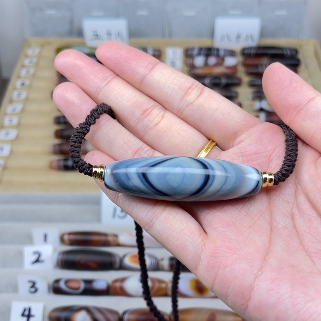 玛瑙/玉髓合金颈饰