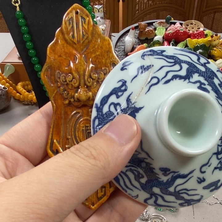 瓷片哈哈哈哈哈哈哈哈哈哈哈哈