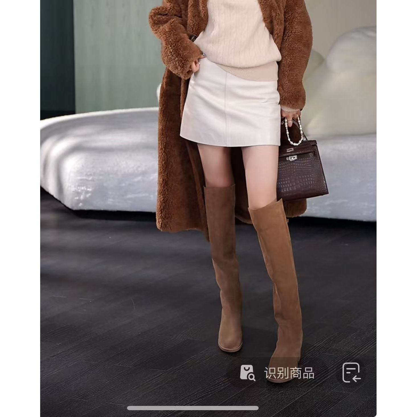 i-EAST 西班牙女郎~绒绒尖头设计长筒靴-4Q PS7550